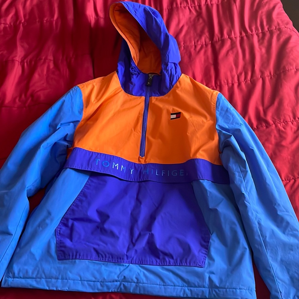 Tommy Hilfiger WindBreaker